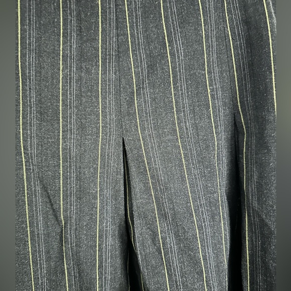 Express Striped Pleated Skirt - Picture 4 of 5